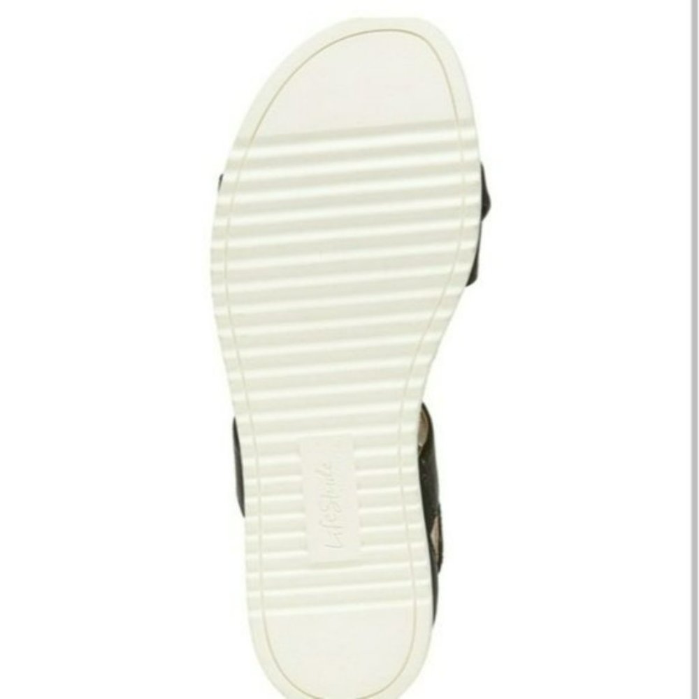 Life Stride Zoom Strappy Sandals-5.5 - Picture 6 of 9